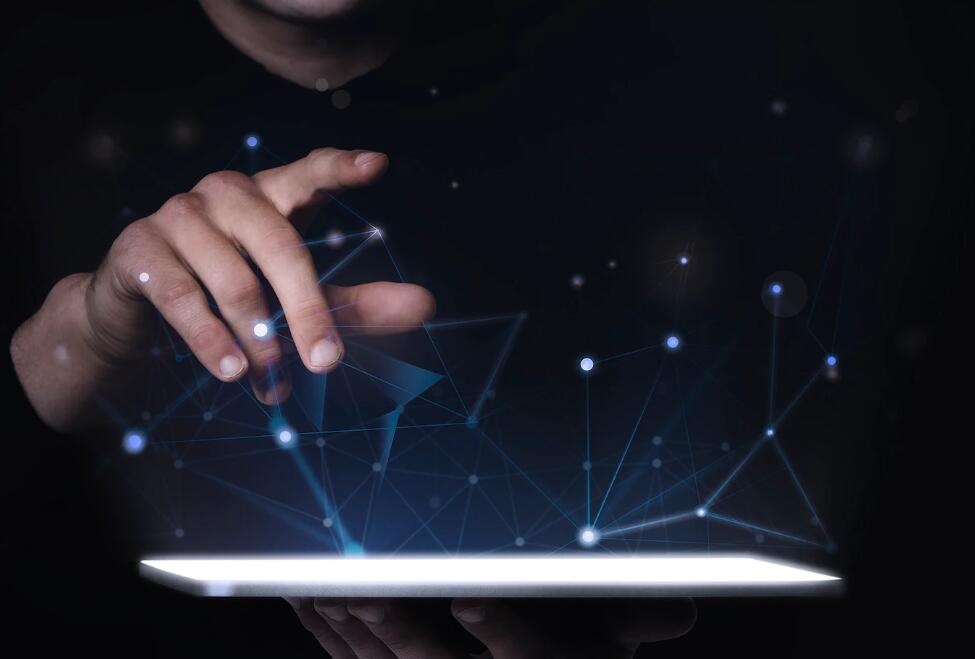 巴黎埃菲尔铁塔诗意介绍 埃菲尔铁塔唯美大图